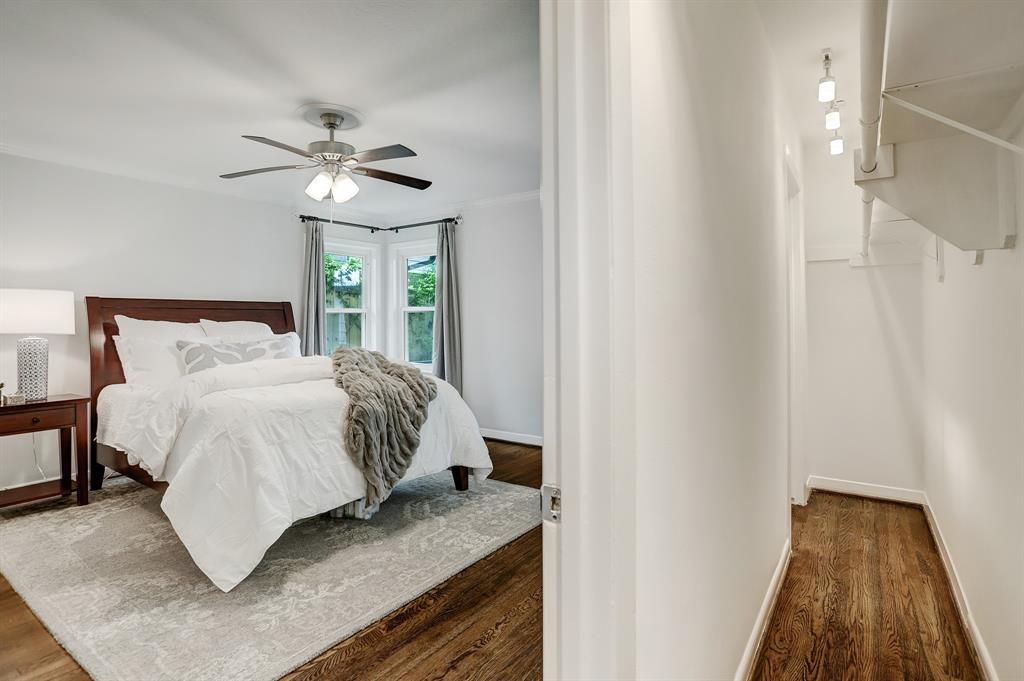 5649 1 Locke Lane, Houston, Texas 77056, 3 Bedrooms Bedrooms, 13 Rooms Rooms,2 BathroomsBathrooms,Single-family,For Sale,Locke,55895339