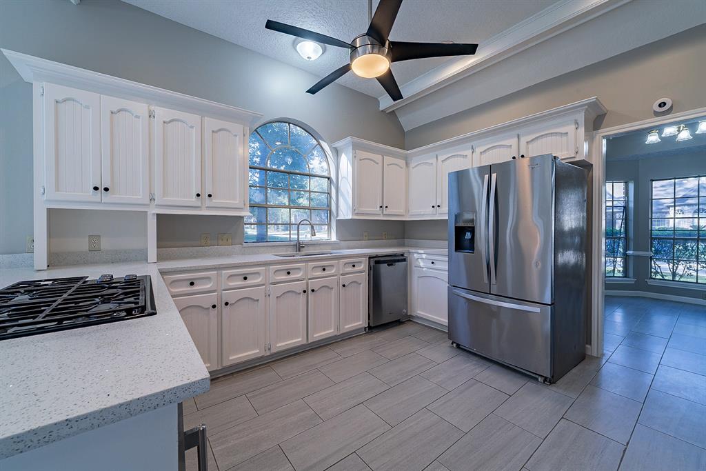 7904 2 Palmer Place Lane, Humble, Texas 77346, 4 Bedrooms Bedrooms, 4 Rooms Rooms,3 BathroomsBathrooms,Single-family,For Sale,Palmer Place,69263268