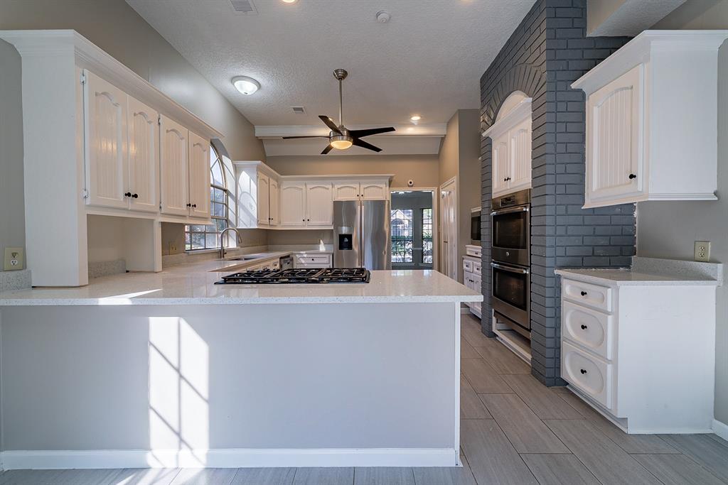 7904 2 Palmer Place Lane, Humble, Texas 77346, 4 Bedrooms Bedrooms, 4 Rooms Rooms,3 BathroomsBathrooms,Single-family,For Sale,Palmer Place,69263268