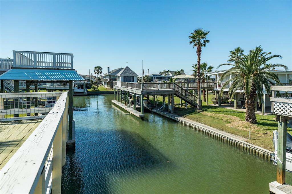 3806 1 Concho Key, Galveston, Texas 77554, 2 Bedrooms Bedrooms, 4 Rooms Rooms,2 BathroomsBathrooms,Single-family,For Sale,Concho Key,49115215