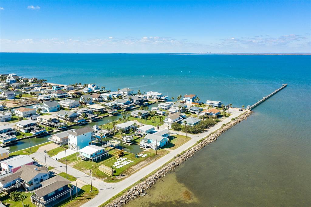 3806 1 Concho Key, Galveston, Texas 77554, 2 Bedrooms Bedrooms, 4 Rooms Rooms,2 BathroomsBathrooms,Single-family,For Sale,Concho Key,49115215