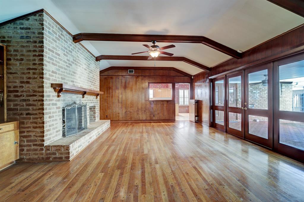 6206 1 Holly Springs Drive, Houston, Texas 77057, 3 Bedrooms Bedrooms, 12 Rooms Rooms,2 BathroomsBathrooms,Single-family,For Sale,Holly Springs,53225652