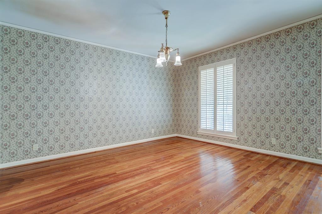 6206 1 Holly Springs Drive, Houston, Texas 77057, 3 Bedrooms Bedrooms, 12 Rooms Rooms,2 BathroomsBathrooms,Single-family,For Sale,Holly Springs,53225652