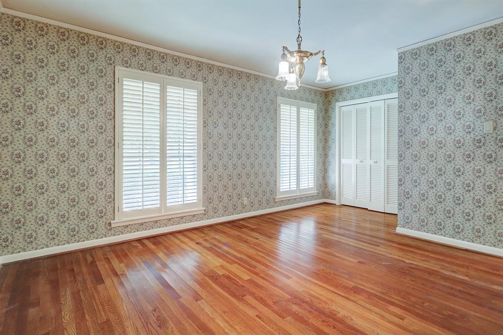 6206 1 Holly Springs Drive, Houston, Texas 77057, 3 Bedrooms Bedrooms, 12 Rooms Rooms,2 BathroomsBathrooms,Single-family,For Sale,Holly Springs,53225652