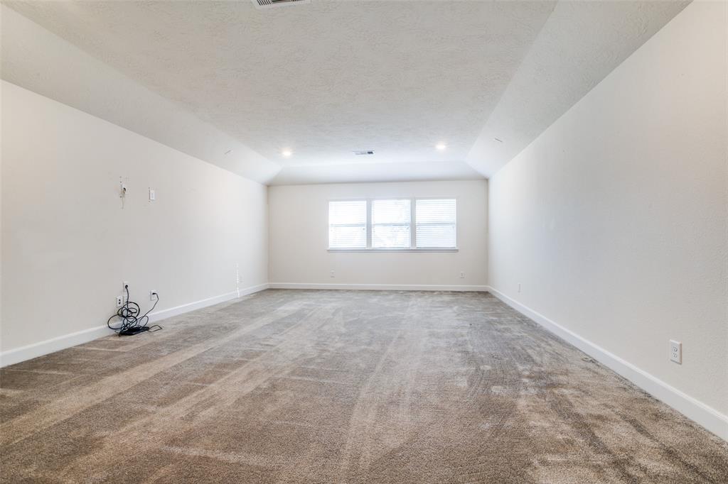 20706 2 Kings Timber Trail, Humble, Texas 77346, 4 Bedrooms Bedrooms, 14 Rooms Rooms,3 BathroomsBathrooms,Single-family,For Sale,Kings Timber,76365586