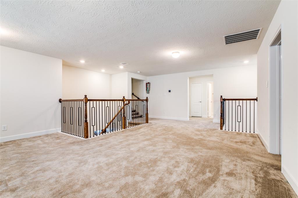 20706 2 Kings Timber Trail, Humble, Texas 77346, 4 Bedrooms Bedrooms, 14 Rooms Rooms,3 BathroomsBathrooms,Single-family,For Sale,Kings Timber,76365586