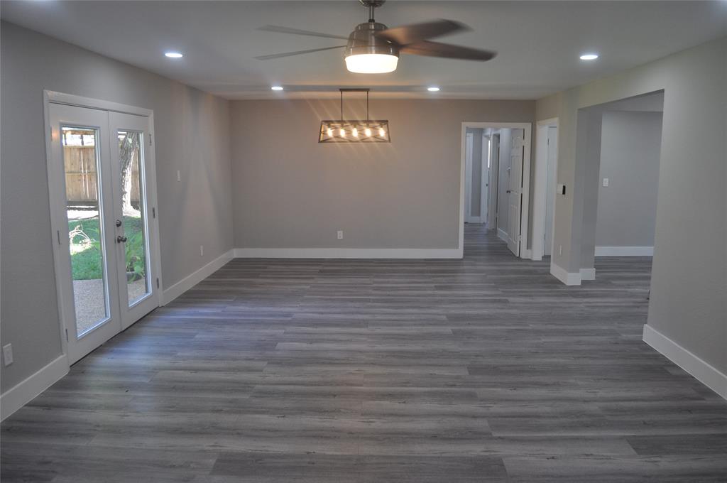 7038 1 Langdon Lane, Houston, Texas 77074, 3 Bedrooms Bedrooms, 3 Rooms Rooms,2 BathroomsBathrooms,Single-family,For Sale,Langdon,80446157