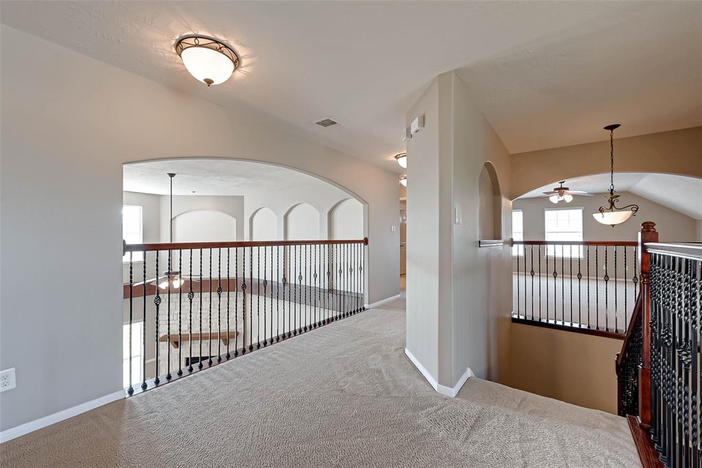 26011 2 Pebble Terrane Lane, Katy, Texas 77494, 4 Bedrooms Bedrooms, 10 Rooms Rooms,3 BathroomsBathrooms,Single-family,For Sale,Pebble Terrane,54985920