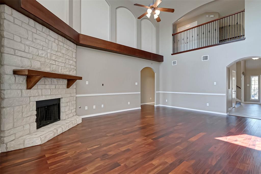 26011 2 Pebble Terrane Lane, Katy, Texas 77494, 4 Bedrooms Bedrooms, 10 Rooms Rooms,3 BathroomsBathrooms,Single-family,For Sale,Pebble Terrane,54985920