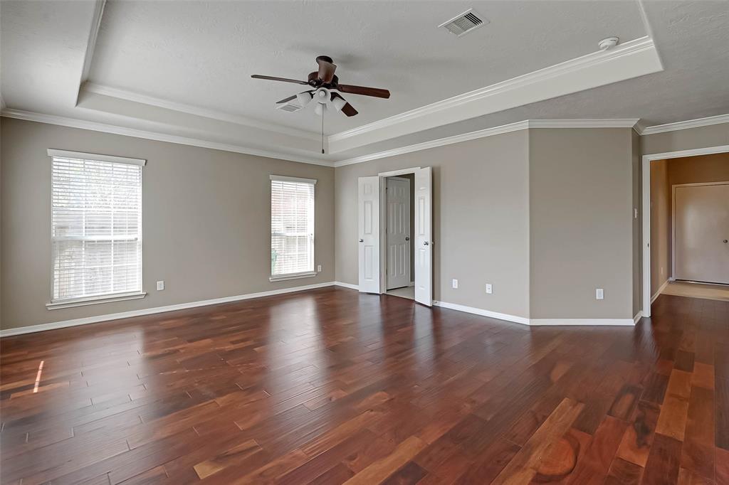 26011 2 Pebble Terrane Lane, Katy, Texas 77494, 4 Bedrooms Bedrooms, 10 Rooms Rooms,3 BathroomsBathrooms,Single-family,For Sale,Pebble Terrane,54985920