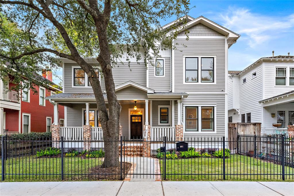 307 2 25th Street, Houston, Texas 77008, 4 Bedrooms Bedrooms, 8 Rooms Rooms,4 BathroomsBathrooms,Single-family,For Sale,25th,70071508