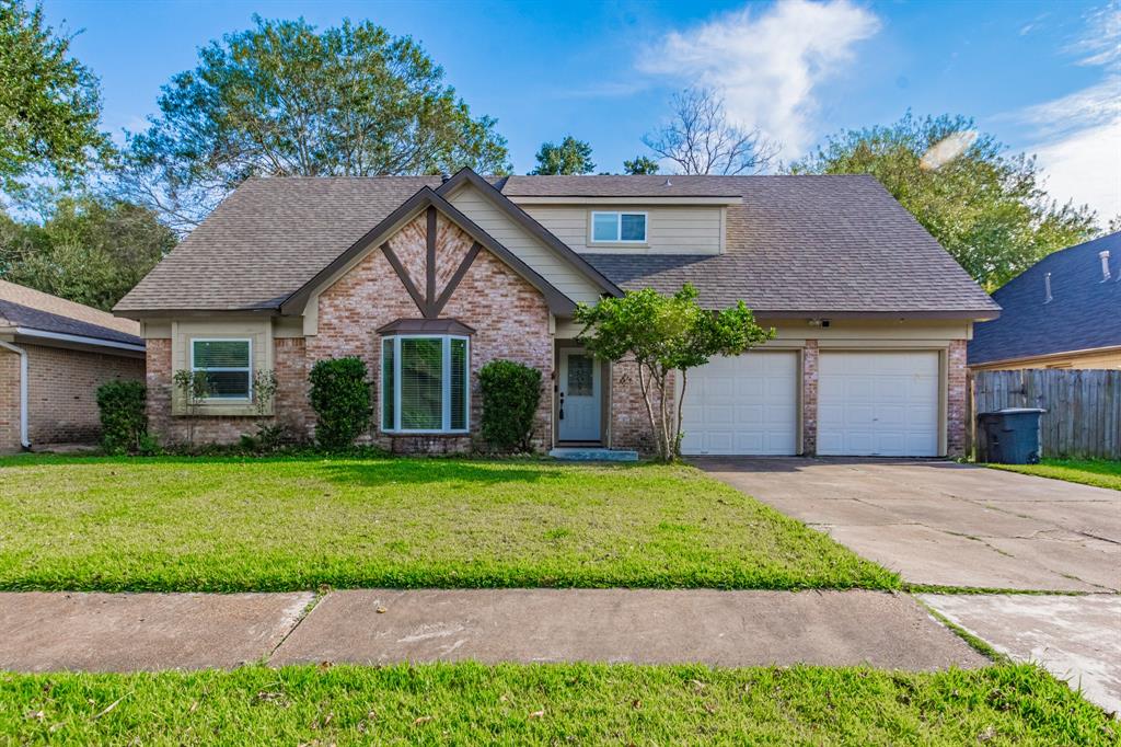 12407 2 Whittington Drive, Houston, Texas 77077, 4 Bedrooms Bedrooms, 8 Rooms Rooms,2 BathroomsBathrooms,Single-family,For Sale,Whittington,39839559