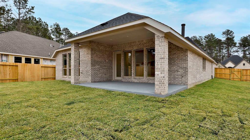 343 1 Mistletoe Ridge Court, Montgomery, Texas 77316, 4 Bedrooms Bedrooms, 7 Rooms Rooms,3 BathroomsBathrooms,Single-family,For Sale,Mistletoe Ridge,86978859