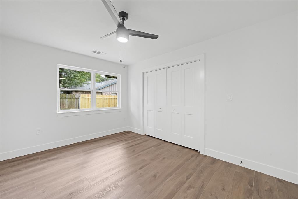 1211 1 Wisterwood Drive, Houston, Texas 77043, 3 Bedrooms Bedrooms, 3 Rooms Rooms,2 BathroomsBathrooms,Single-family,For Sale,Wisterwood,57840932