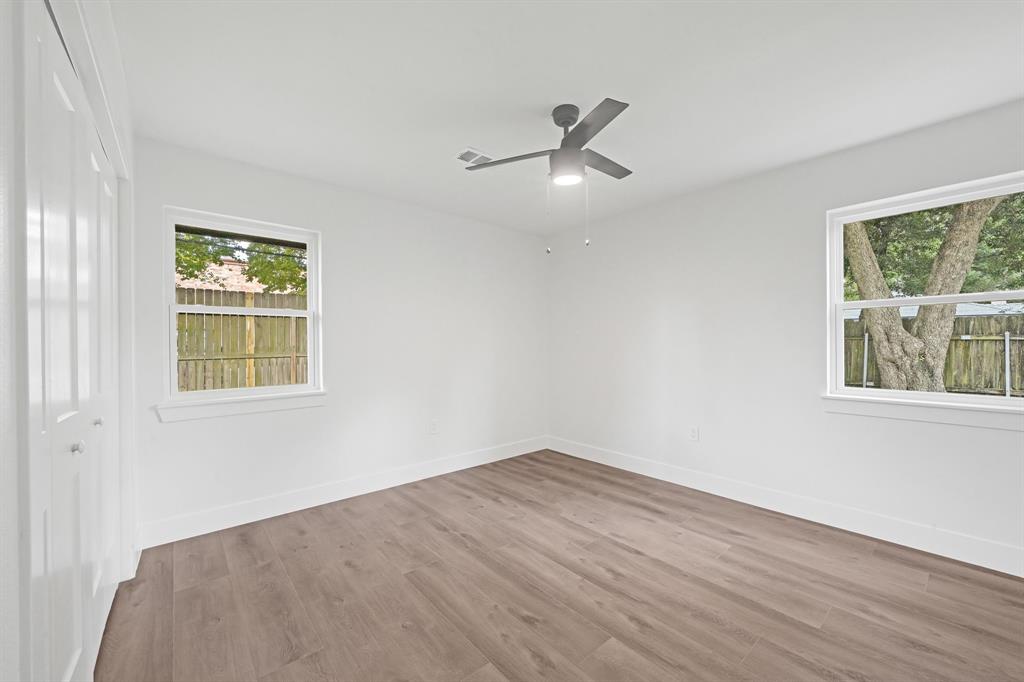 1211 1 Wisterwood Drive, Houston, Texas 77043, 3 Bedrooms Bedrooms, 3 Rooms Rooms,2 BathroomsBathrooms,Single-family,For Sale,Wisterwood,57840932