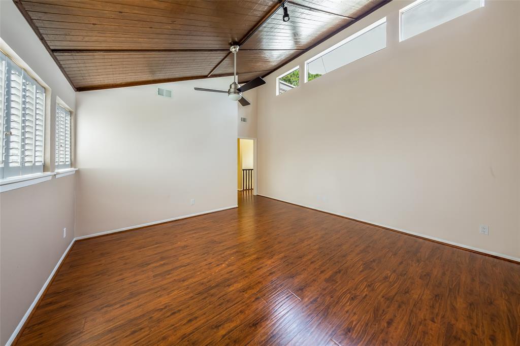 715 2 St Ives Court, Houston, Texas 77079, 4 Bedrooms Bedrooms, 10 Rooms Rooms,2 BathroomsBathrooms,Single-family,For Sale,St Ives,53489393