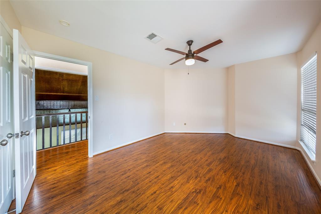 715 2 St Ives Court, Houston, Texas 77079, 4 Bedrooms Bedrooms, 10 Rooms Rooms,2 BathroomsBathrooms,Single-family,For Sale,St Ives,53489393