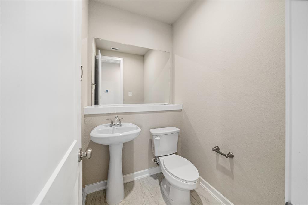 2103 1.5 Wisteria Cove Drive, Brookshire, Texas 77423, 4 Bedrooms Bedrooms, 7 Rooms Rooms,3 BathroomsBathrooms,Single-family,For Sale,Wisteria Cove,78913225
