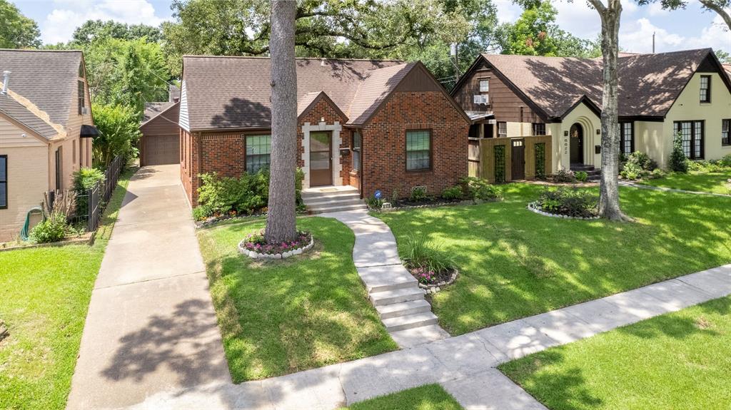 6626 1 Rockbridge Lane, Houston, Texas 77023, 3 Bedrooms Bedrooms, 5 Rooms Rooms,2 BathroomsBathrooms,Single-family,For Sale,Rockbridge,32620101