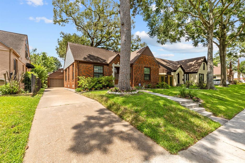 6626 1 Rockbridge Lane, Houston, Texas 77023, 3 Bedrooms Bedrooms, 5 Rooms Rooms,2 BathroomsBathrooms,Single-family,For Sale,Rockbridge,32620101