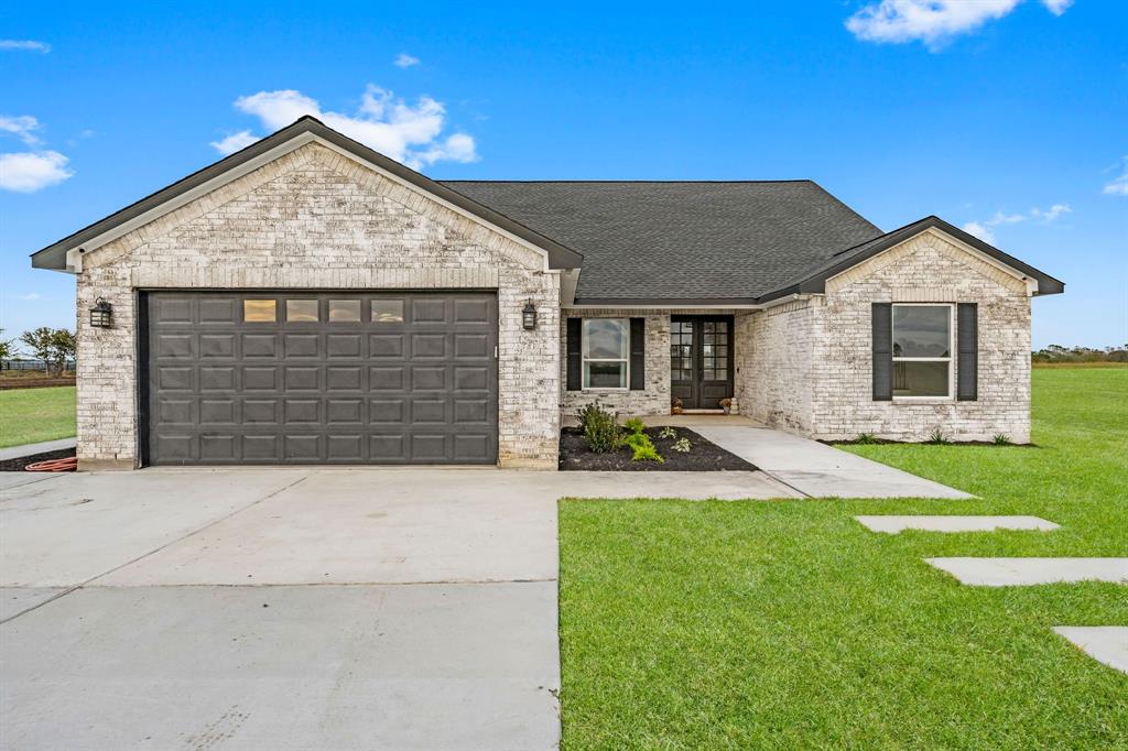 17237 2 Hughes Road, Guy, Texas 77444, 6 Bedrooms Bedrooms, 9 Rooms Rooms,3 BathroomsBathrooms,Country Homes/acreage,For Sale,Hughes,73053003