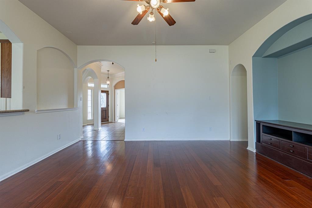 16018 2 Snowny Hills Drive, Cypress, Texas 77429, 4 Bedrooms Bedrooms, 4 Rooms Rooms,4 BathroomsBathrooms,Single-family,For Sale,Snowny Hills,77160361