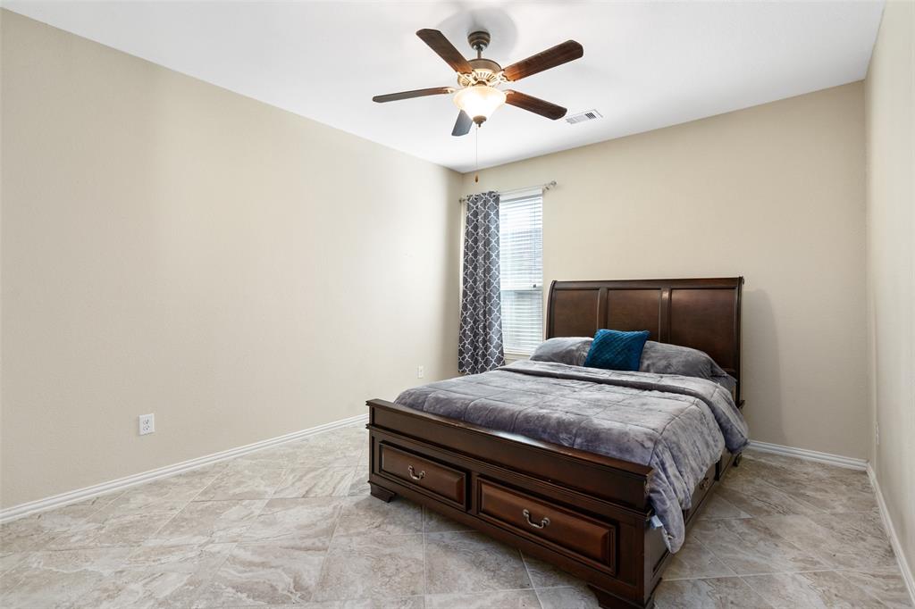 7043 2 Pearl Terrace Lane, Richmond, Texas 77469, 4 Bedrooms Bedrooms, 8 Rooms Rooms,3 BathroomsBathrooms,Single-family,For Sale,Pearl Terrace,80476927