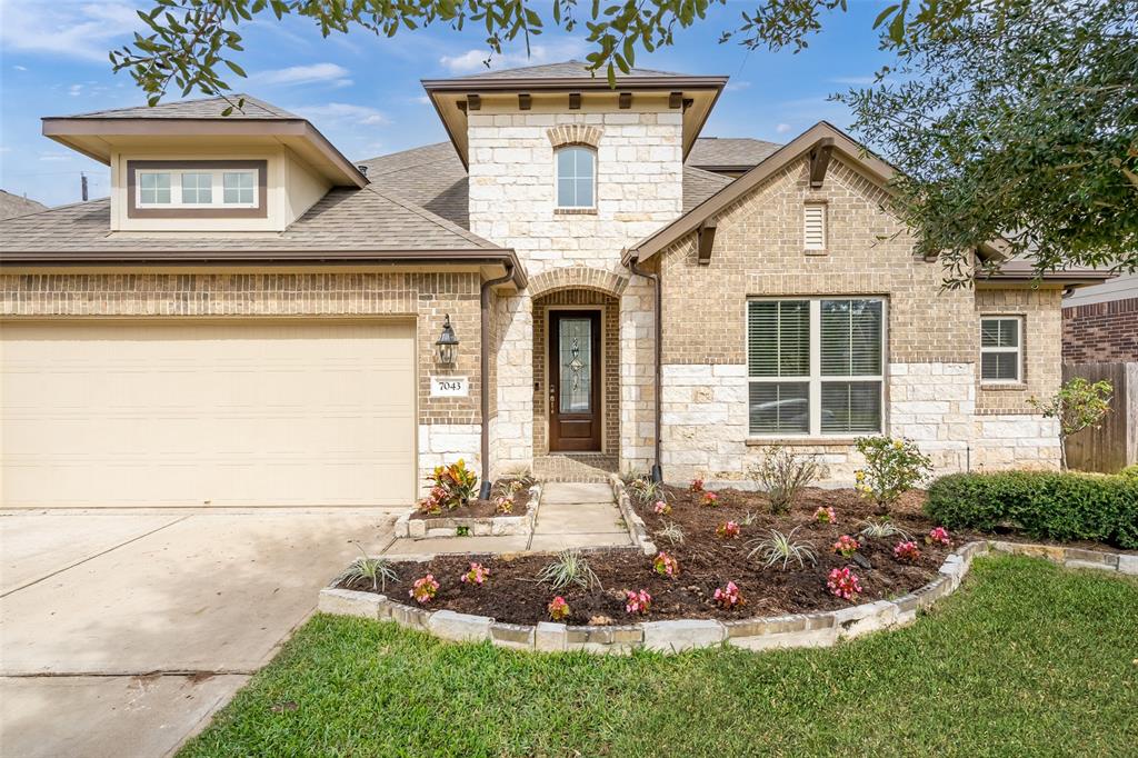 7043 2 Pearl Terrace Lane, Richmond, Texas 77469, 4 Bedrooms Bedrooms, 8 Rooms Rooms,3 BathroomsBathrooms,Single-family,For Sale,Pearl Terrace,80476927