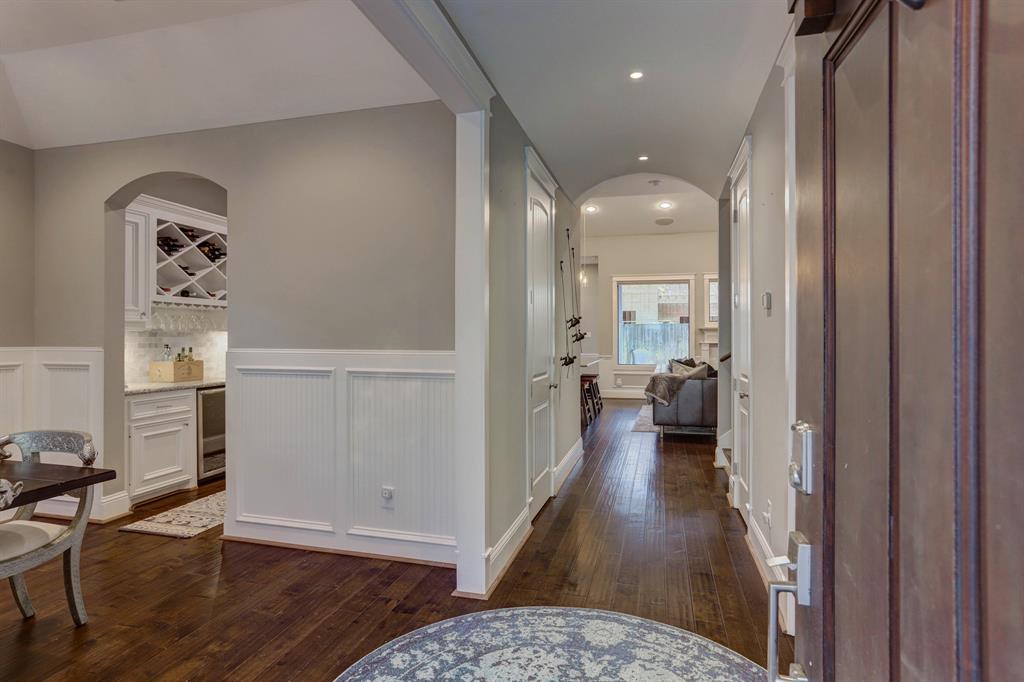 1414 2 Aldrich Street, Houston, Texas 77055, 4 Bedrooms Bedrooms, 12 Rooms Rooms,3 BathroomsBathrooms,Single-family,For Sale,Aldrich,55581759