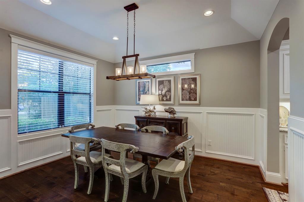 1414 2 Aldrich Street, Houston, Texas 77055, 4 Bedrooms Bedrooms, 12 Rooms Rooms,3 BathroomsBathrooms,Single-family,For Sale,Aldrich,55581759