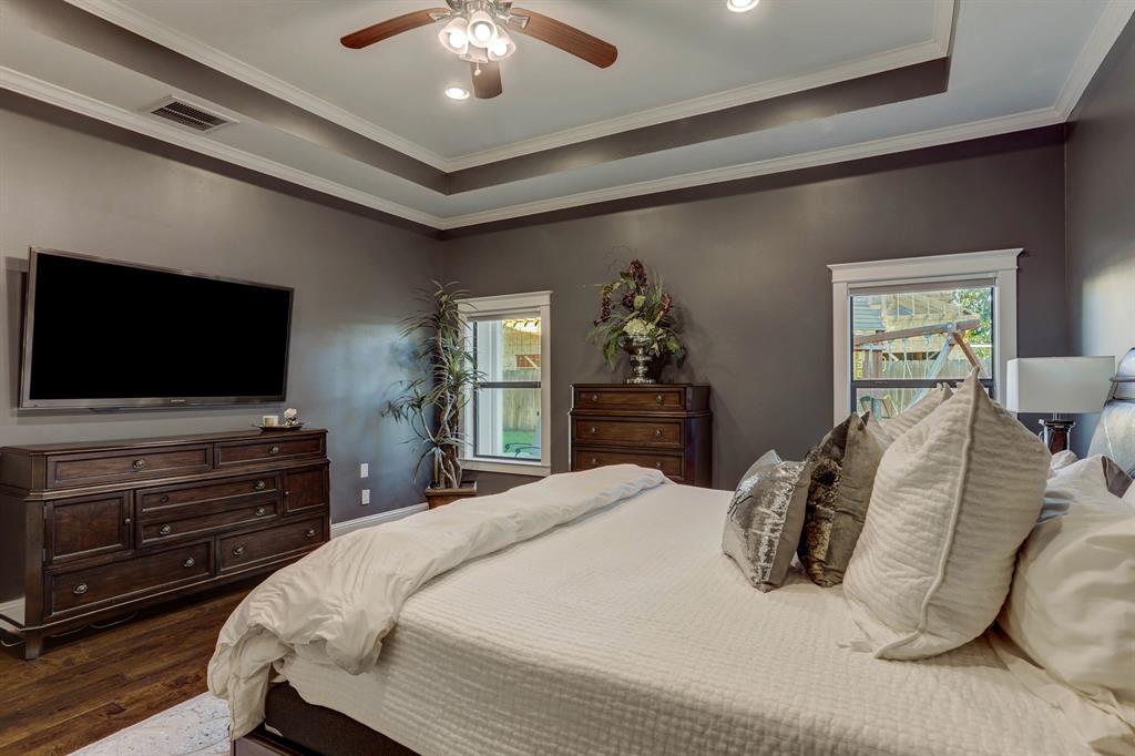 1414 2 Aldrich Street, Houston, Texas 77055, 4 Bedrooms Bedrooms, 12 Rooms Rooms,3 BathroomsBathrooms,Single-family,For Sale,Aldrich,55581759