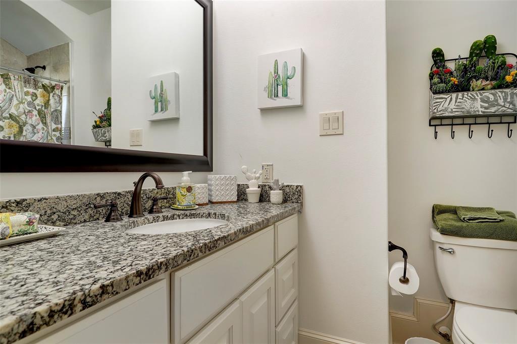 1303 2 Westview Garden Court, Houston, Texas 77055, 5 Bedrooms Bedrooms, 14 Rooms Rooms,5 BathroomsBathrooms,Single-family,For Sale,Westview Garden,52650414