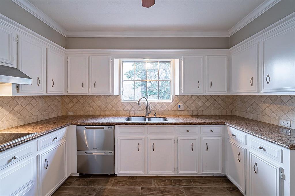 2014 2 Anvil Drive, Houston, Texas 77090, 4 Bedrooms Bedrooms, 4 Rooms Rooms,2 BathroomsBathrooms,Single-family,For Sale,Anvil,53958202