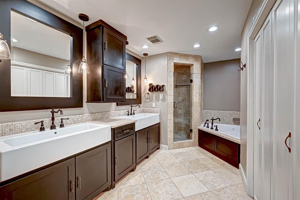 3115 2 Groveshire Court, Sugar Land, Texas 77478, 4 Bedrooms Bedrooms, 8 Rooms Rooms,2 BathroomsBathrooms,Single-family,For Sale,Groveshire,84674706