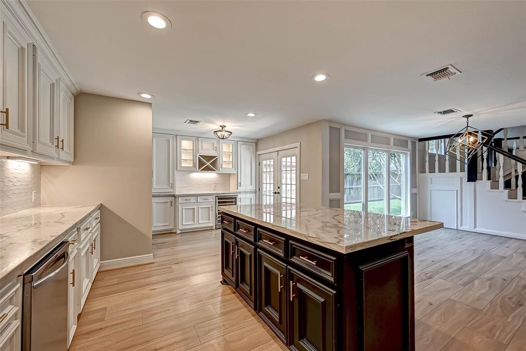 3115 2 Groveshire Court, Sugar Land, Texas 77478, 4 Bedrooms Bedrooms, 8 Rooms Rooms,2 BathroomsBathrooms,Single-family,For Sale,Groveshire,84674706