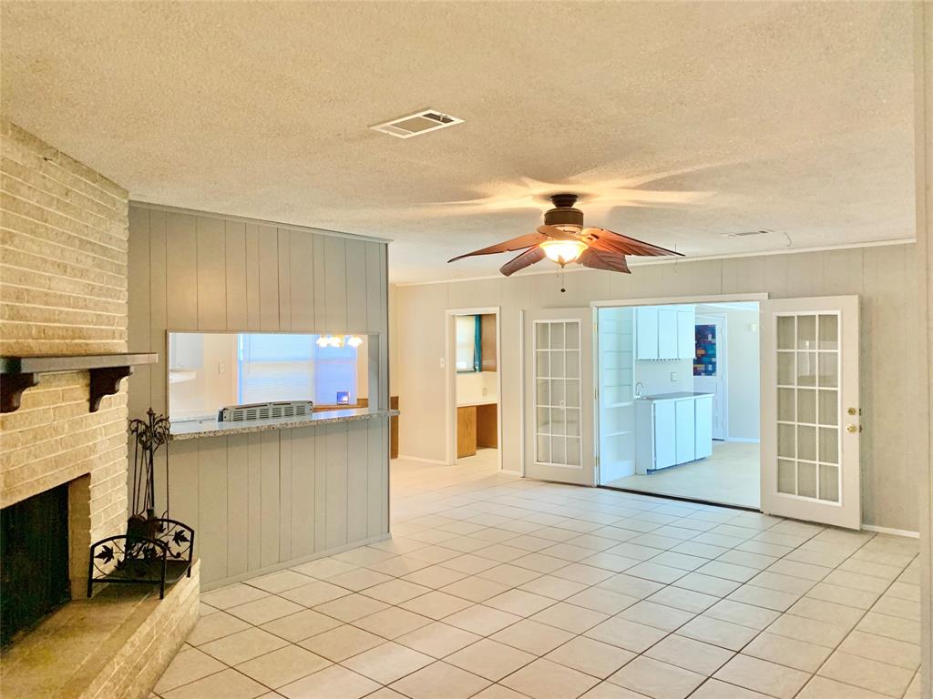 9203 1 Blankenship Drive, Houston, Texas 77080, 4 Bedrooms Bedrooms, 8 Rooms Rooms,2 BathroomsBathrooms,Single-family,For Sale,Blankenship,65112454