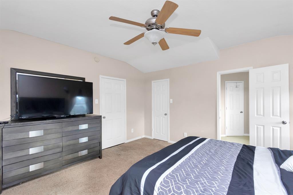 25319 2 Sierra Woods Lane, Katy, Texas 77494, 3 Bedrooms Bedrooms, 7 Rooms Rooms,2 BathroomsBathrooms,Single-family,For Sale,Sierra Woods,55371045