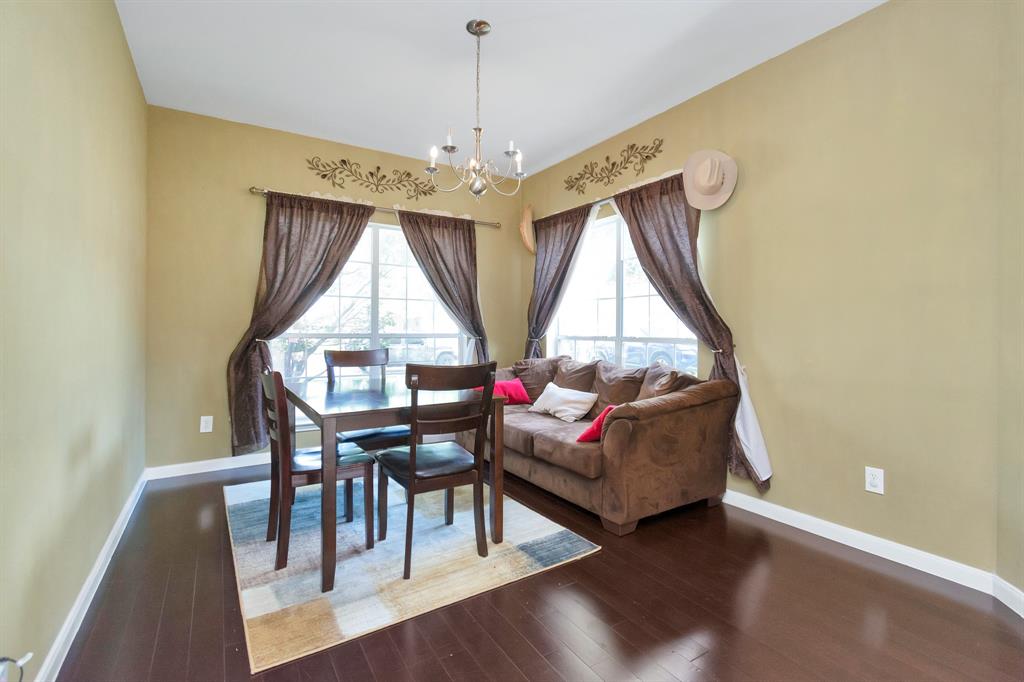 25319 2 Sierra Woods Lane, Katy, Texas 77494, 3 Bedrooms Bedrooms, 7 Rooms Rooms,2 BathroomsBathrooms,Single-family,For Sale,Sierra Woods,55371045