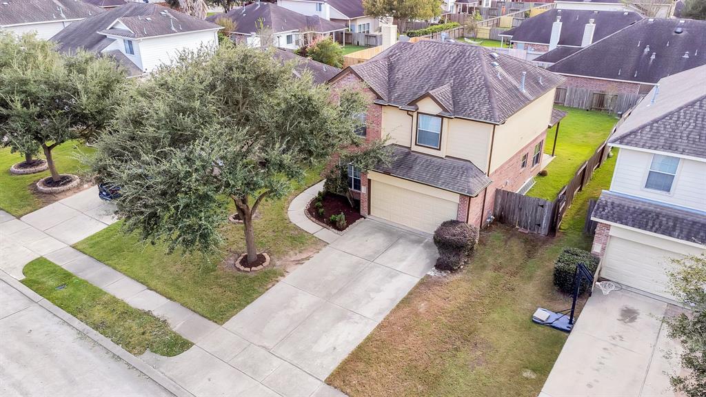 25319 2 Sierra Woods Lane, Katy, Texas 77494, 3 Bedrooms Bedrooms, 7 Rooms Rooms,2 BathroomsBathrooms,Single-family,For Sale,Sierra Woods,55371045