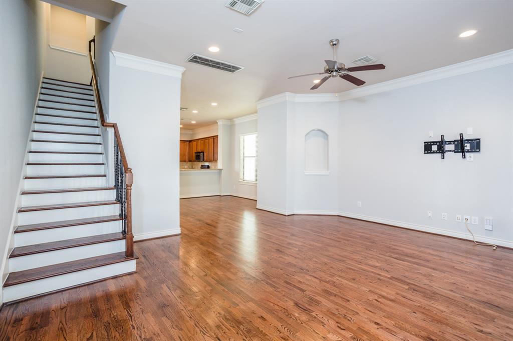 1705 4 Edwards Street, Houston, Texas 77007, 3 Bedrooms Bedrooms, 5 Rooms Rooms,3 BathroomsBathrooms,Single-family,For Sale,Edwards,55786163