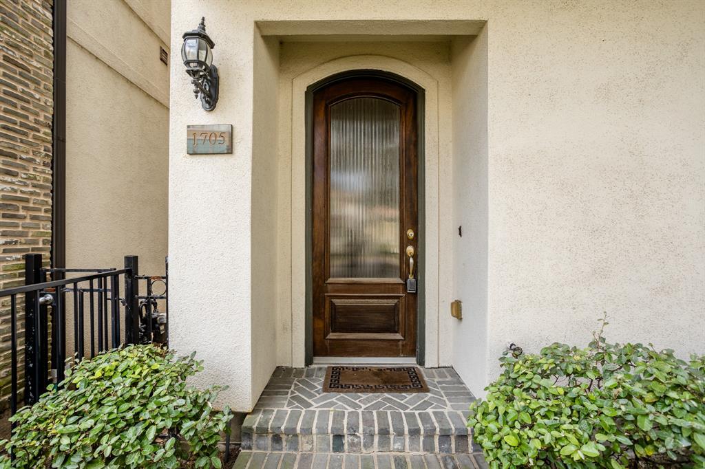 1705 4 Edwards Street, Houston, Texas 77007, 3 Bedrooms Bedrooms, 5 Rooms Rooms,3 BathroomsBathrooms,Single-family,For Sale,Edwards,55786163