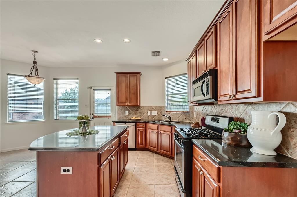 4414 2 Desert Cliff Court, Katy, Texas 77494, 4 Bedrooms Bedrooms, 12 Rooms Rooms,3 BathroomsBathrooms,Single-family,For Sale,Desert Cliff,78968390