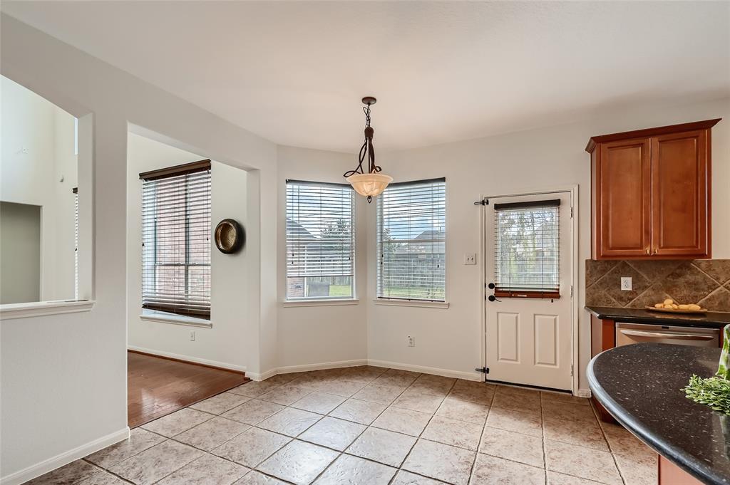 4414 2 Desert Cliff Court, Katy, Texas 77494, 4 Bedrooms Bedrooms, 12 Rooms Rooms,3 BathroomsBathrooms,Single-family,For Sale,Desert Cliff,78968390