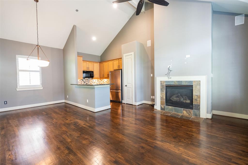 5008 2 Schuler Street, Houston, Texas 77007, 3 Bedrooms Bedrooms, 3 Rooms Rooms,2 BathroomsBathrooms,Single-family,For Sale,Schuler,52780186