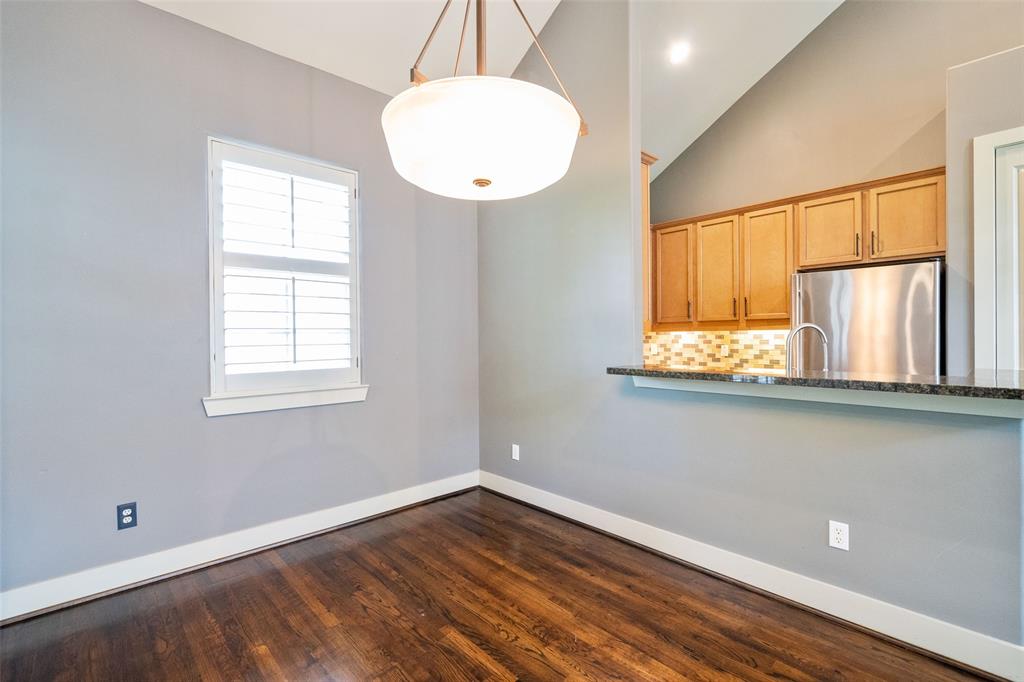 5008 2 Schuler Street, Houston, Texas 77007, 3 Bedrooms Bedrooms, 3 Rooms Rooms,2 BathroomsBathrooms,Single-family,For Sale,Schuler,52780186