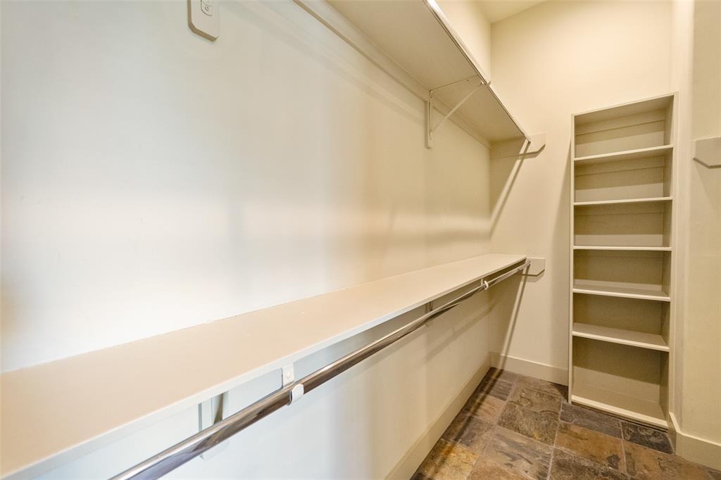 5008 2 Schuler Street, Houston, Texas 77007, 3 Bedrooms Bedrooms, 3 Rooms Rooms,2 BathroomsBathrooms,Single-family,For Sale,Schuler,52780186