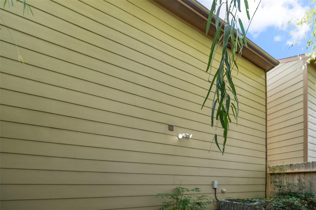 5008 2 Schuler Street, Houston, Texas 77007, 3 Bedrooms Bedrooms, 3 Rooms Rooms,2 BathroomsBathrooms,Single-family,For Sale,Schuler,52780186
