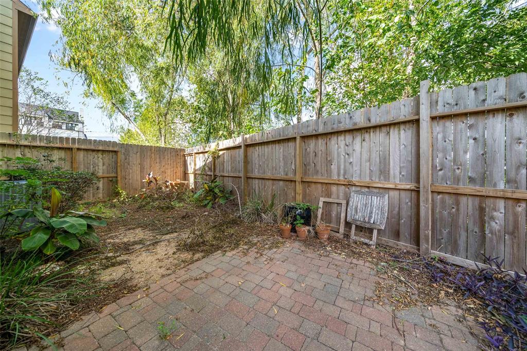 5008 2 Schuler Street, Houston, Texas 77007, 3 Bedrooms Bedrooms, 3 Rooms Rooms,2 BathroomsBathrooms,Single-family,For Sale,Schuler,52780186