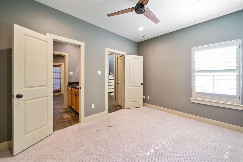 5008 2 Schuler Street, Houston, Texas 77007, 3 Bedrooms Bedrooms, 3 Rooms Rooms,2 BathroomsBathrooms,Single-family,For Sale,Schuler,52780186