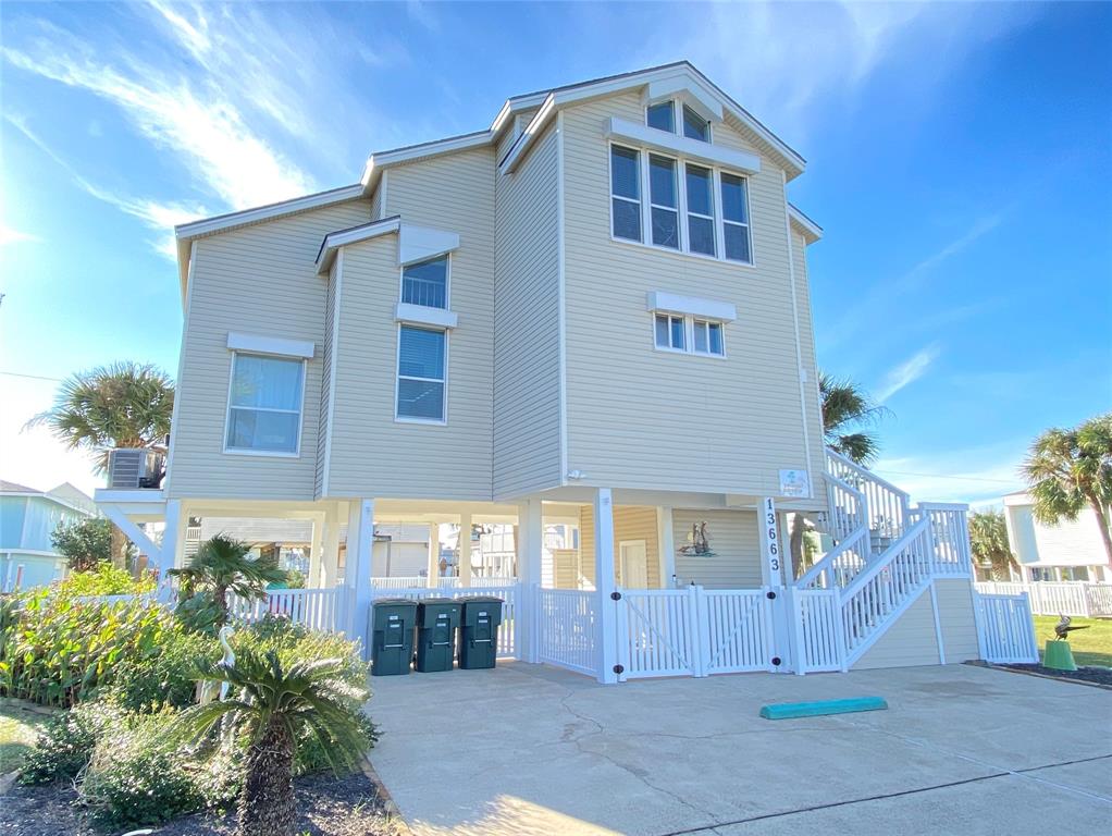 13663 2 Mutiny Lane, Galveston, Texas 77554, 3 Bedrooms Bedrooms, 6 Rooms Rooms,2 BathroomsBathrooms,Single-family,For Sale,Mutiny,62960826